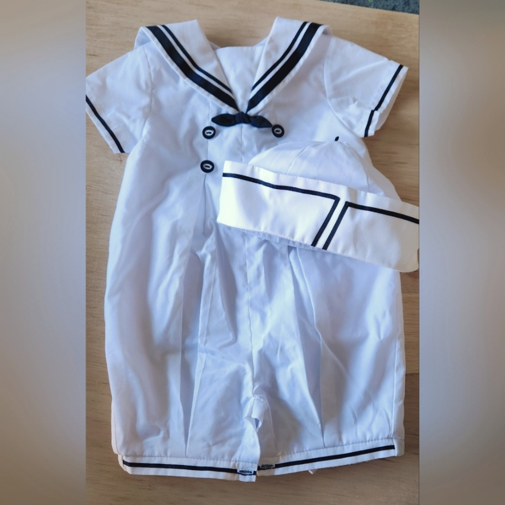 Baby boy, sailor bodysuit